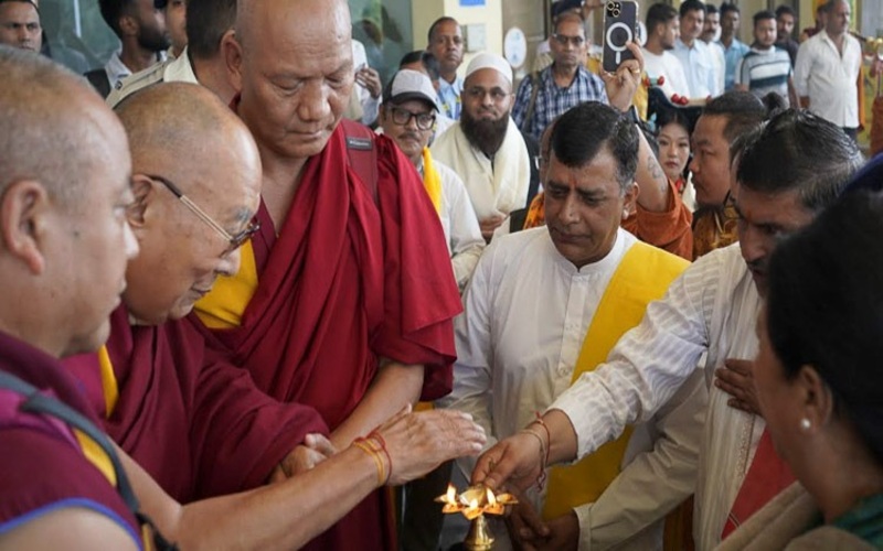 Local Hindu leaders receiving His Holiness the Dalai Lama with a ceremonial lamp at the Kangra Airport in Gaggal, HP, India on August 28, 2024